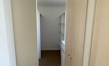 SE ARRIENDA AMPLIA CASA DENTRO DE CONDOMINIO EN CURAUMA