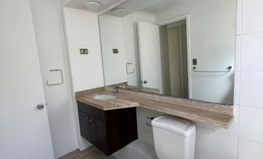 SE ARRIENDA AMPLIA CASA DENTRO DE CONDOMINIO EN CURAUMA