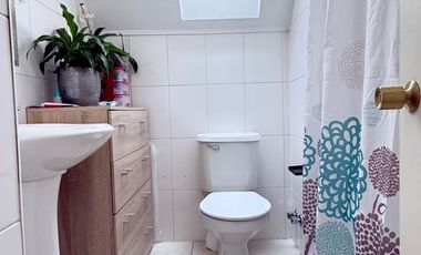 ARRIENDA EXCELENTE CASA EN CONDOMINIO ALTOS DEL MAIPO III