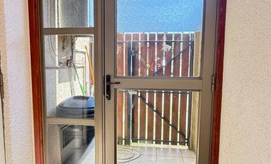 ARRIENDA EXCELENTE CASA EN CONDOMINIO ALTOS DEL MAIPO III