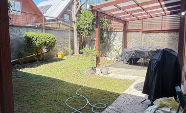 ARRIENDA EXCELENTE CASA EN CONDOMINIO ALTOS DEL MAIPO III