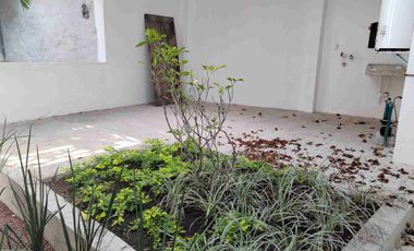 Casa en condominio con alberca