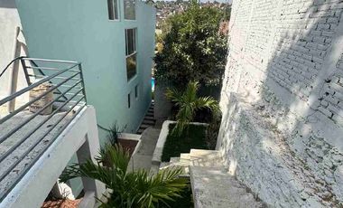 Casa en condominio con alberca