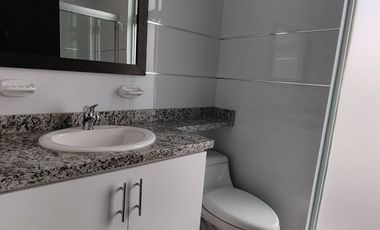 Departamento moderno de 2 dormitorios en VENTA – Andalucía, norte de Quito