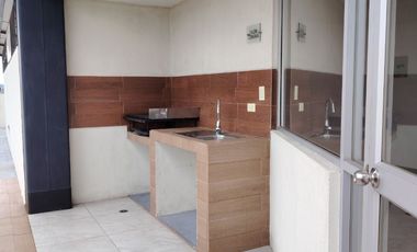 Departamento moderno de 2 dormitorios en VENTA – Andalucía, norte de Quito