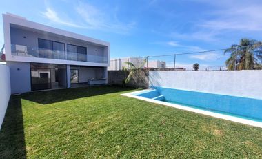 CASA CON ALBERCA EN MORELOS