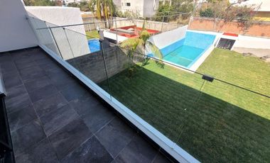 CASA CON ALBERCA EN MORELOS
