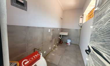 CASA CON ALBERCA EN MORELOS