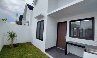 Disewakan rumah baru banget di dalam perumahan