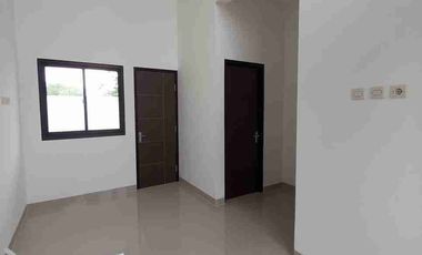 Disewakan rumah baru banget di dalam perumahan