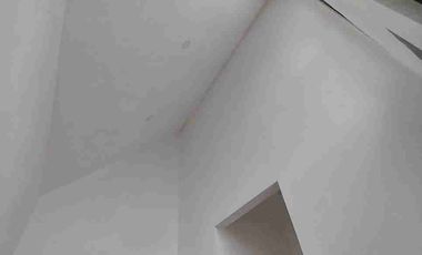 Disewakan rumah baru banget di dalam perumahan