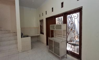 RUMAH DISEWAKAN DI JOGJA DEKAT MONUMEN JOGJA KEMBALI