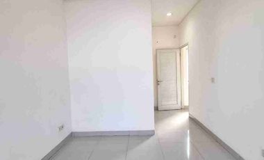 Disewakan Rumah di Golf Lake uk.8x15 harga 85 juta