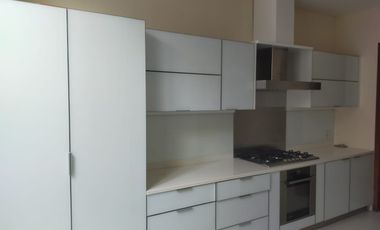 Disewakan Platinum Villa Grafam Super Mewah Golf View