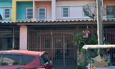 Two-story townhome, 16 sq.wa., Suphalak Village, Lam Luk Ka - Klong 7 Road, opposite Saeng Thong Arena, Rangsit-Nakhon Nayok Road, Klong 7 Road, Lam L
