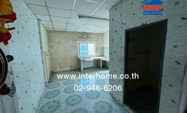 Two-story townhome, 16 sq.wa., Suphalak Village, Lam Luk Ka - Klong 7 Road, opposite Saeng Thong Arena, Rangsit-Nakhon Nayok Road, Klong 7 Road, Lam L