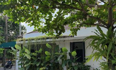 Rumah Kolonial di Tengah Kota Jogya