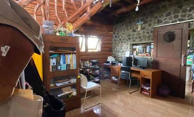 Dijual Tempat Usaha Jogja Rumah Log Kayu Unik Luas di Sidomoyo Godean Sleman Yogyakarta