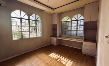 WEST GREENHILLS HOUSE FOR SALE