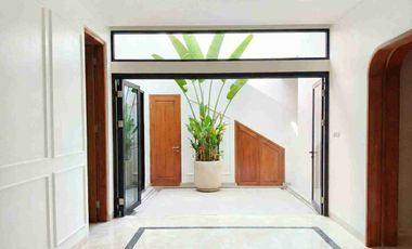 Sewa Bangunan Komersil Baru di Kebayoran Baru dekat Blok M