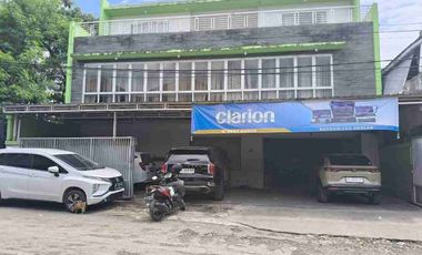 rumah dan kantor penamparan Tegal dukuh Gatsu barat bali