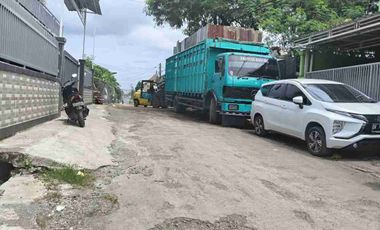 rumah dan kantor penamparan Tegal dukuh Gatsu barat bali