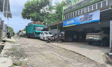 rumah dan kantor penamparan Tegal dukuh Gatsu barat bali