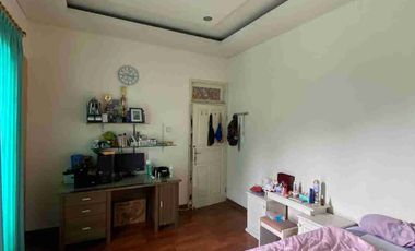 rumah mewah buluh indah Gatsu barat bali