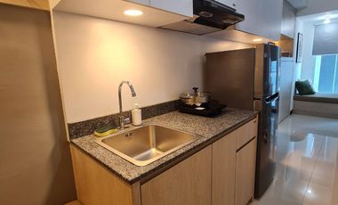DIJUAL APARTEMEN EASTCOAST MANSION PAKUWON CITY MALL TOWER AMOR LANTAI 15 - FURNISHED