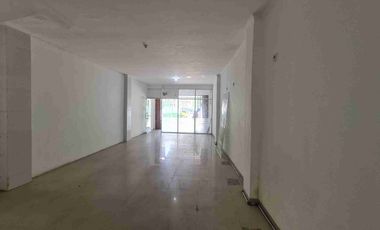 Ruko 2 Lantai SHM di Jalan Bharata Galuh Mas Karawang. Siap Pakai.