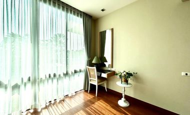 Best Price Guaranteed! You Won’t Find a Better Value Than This!! Luxury beachfront condo for sale with a private beach — Duplex 2-storey unit