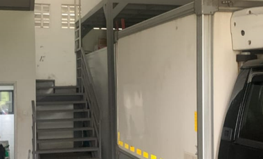 Disewakan/Dijual !!! Gudang di Taman Tekno Bsd 1,5 lantai..