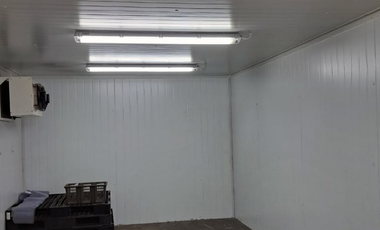 Disewakan/Dijual !!! Gudang di Taman Tekno Bsd 1,5 lantai..