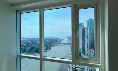 3 bedrooms 140sqm with Parking For Sale with Big Discount in Four Seasons Riviera Binondo Manila