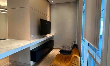 3 bedrooms 140sqm with Parking For Sale with Big Discount in Four Seasons Riviera Binondo Manila