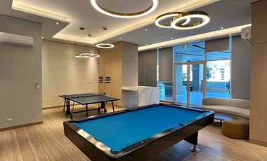 3 bedrooms 140sqm with Parking For Sale with Big Discount in Four Seasons Riviera Binondo Manila