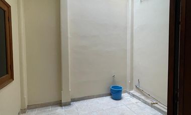 Rumah 2 Lantai di Taman Surya 3 Bebas Banjir