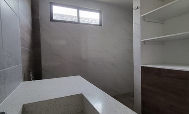 Casa Moderna de Estreno en Alquiler – Urbanización La Costanera | Ciudad Celeste