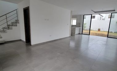 Casa Moderna de Estreno en Alquiler – Urbanización La Costanera | Ciudad Celeste