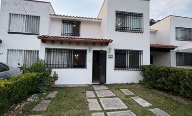 🏡 CASA SAN FRANCISCO en RENTA – Jiutepec Centro-Ubicada dentro de un condominio privado con vigilancia 24/7