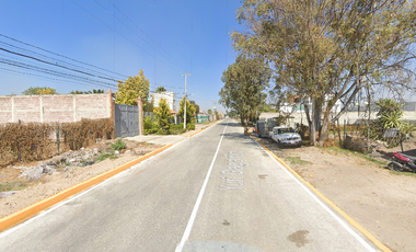 GRAN REMATE!!! Edificio de oficinas con enorme casa, alberca y jardín. Yuri Gagarin, Ojo de Agua, 55770 Ojo de Agua, Méx.