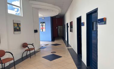 Propiedad institucional en renta | Espacio corporativo adaptable en Manta
