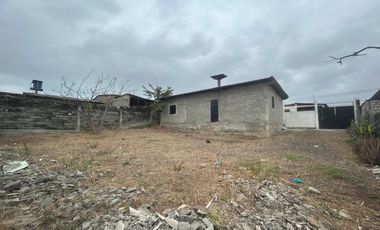 Casa con 400 m² de terreno, 3 recámaras en venta en Norte de Playas, en obra gris