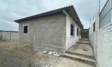 Casa con 400 m² de terreno, 3 recámaras en venta en Norte de Playas, en obra gris