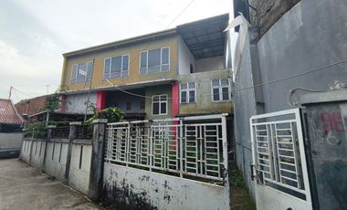 Rumah 2 Lantai Cocok Untuk Jadi Kantor / Workshop / Usaha Dekat Pinggir Jalan Raya Pondok Gede