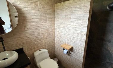 SE VENDE CASA CAMPESTRE EN CHIVATA