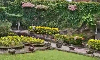 Rumah Vintage Mewah Jalan Raya Waru Sidoarjo akses frontage dkt Tol