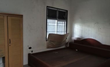 Jual Cepat Rumah 2 Lantai Dekat Jalan Raya Pondok Gede Cocok jadi Kantor / Workshop