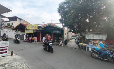 Jual Cepat Rumah Besar Dekat Pinggir Jalan Raya Pondok Gede Cocok Jadi Kantor / Workshop / Bisnis di Rumah