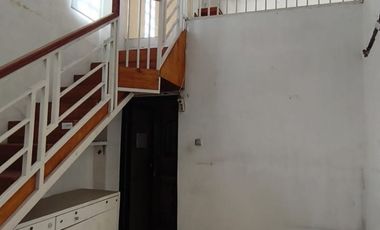 Jual Cepat Rumah Besar Dekat Pinggir Jalan Raya Pondok Gede Cocok Jadi Kantor / Workshop / Bisnis di Rumah